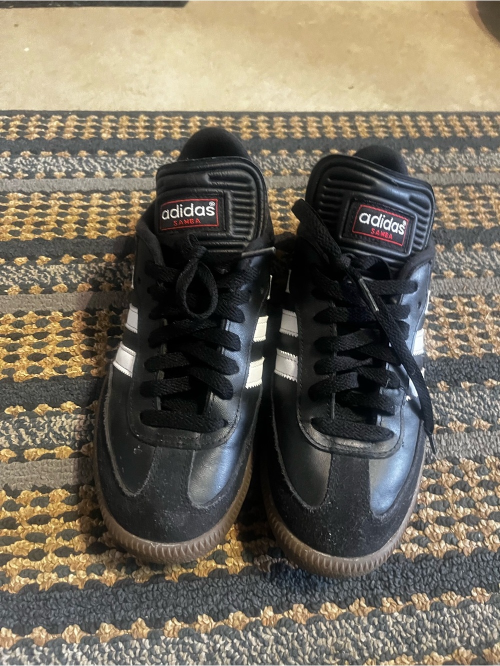 adidas Samba Casual Sneakers - Black / White